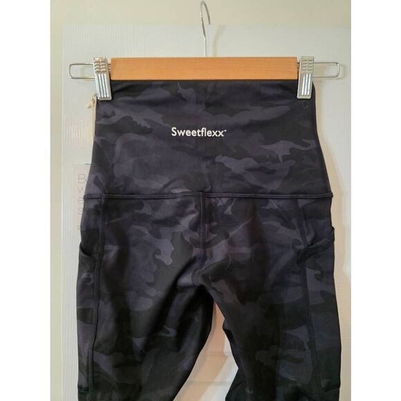 Sweetflexx Camo Leggings 2 NWT - Picture 2 of 9